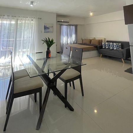 The Premier Suite Lapu-Lapu City Buitenkant foto
