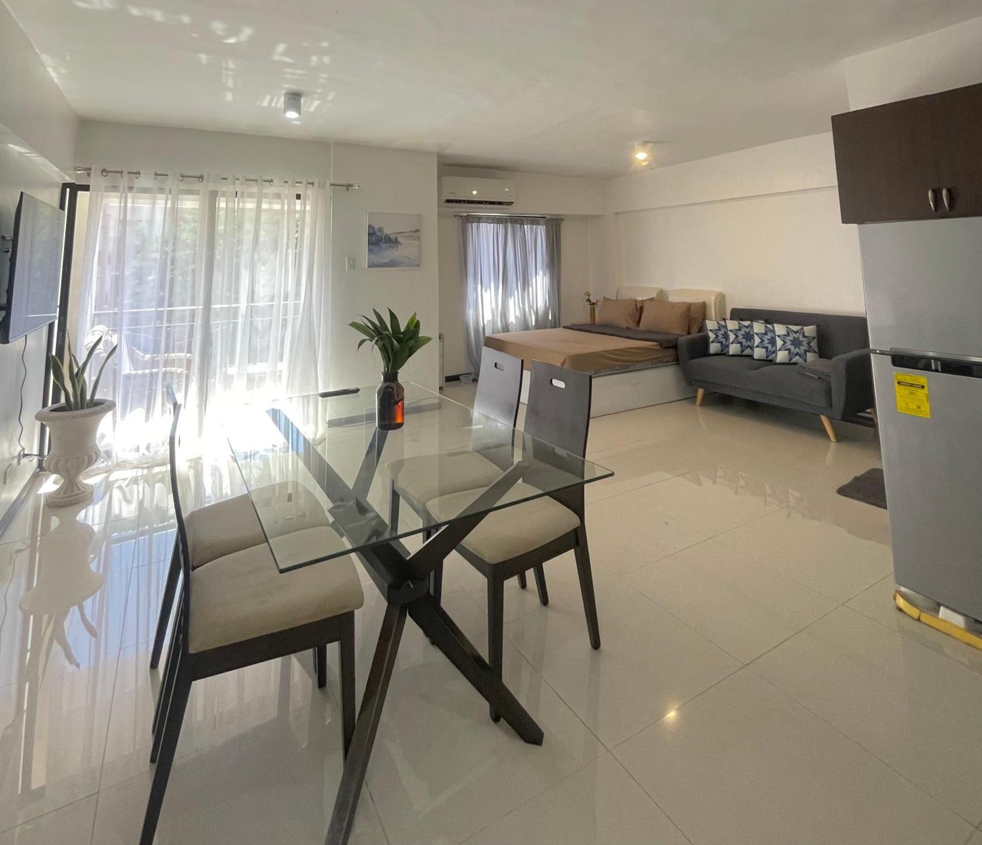 The Premier Suite Lapu-Lapu City Buitenkant foto